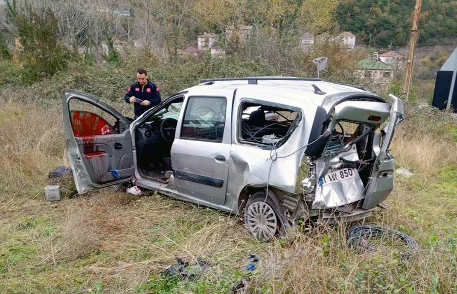Tren otomobili biçti… Acı haber geldi...