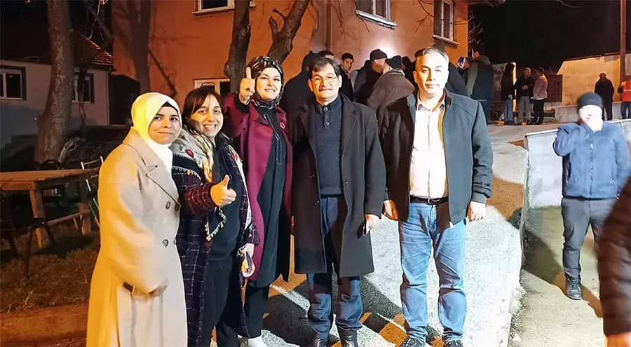 YRP’li Mete ile Koca köylerde çıtayı yükseltti...