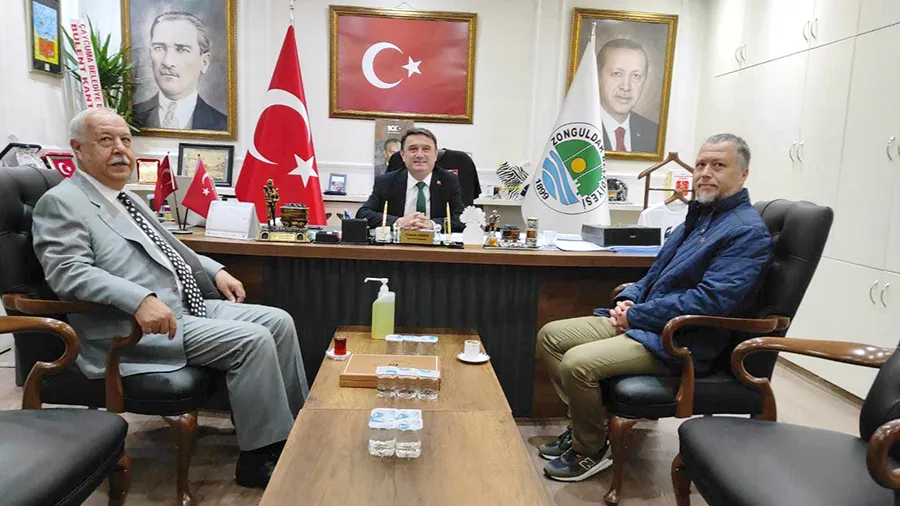 Akdemir’ler Erdem’i ziyaret etti
