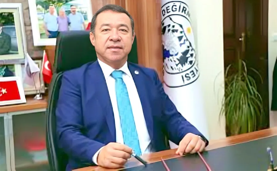 Başkan Gebeş, Çınar’ı kutladı