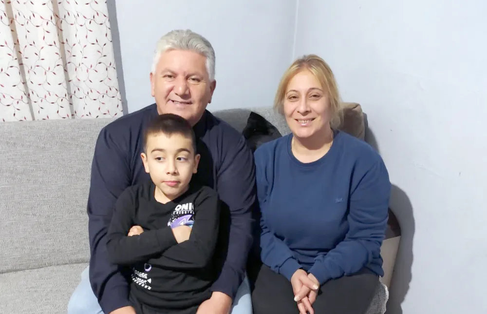 Kozlulu muhtar ve eşi, Asaf Ali’ye moral verdi