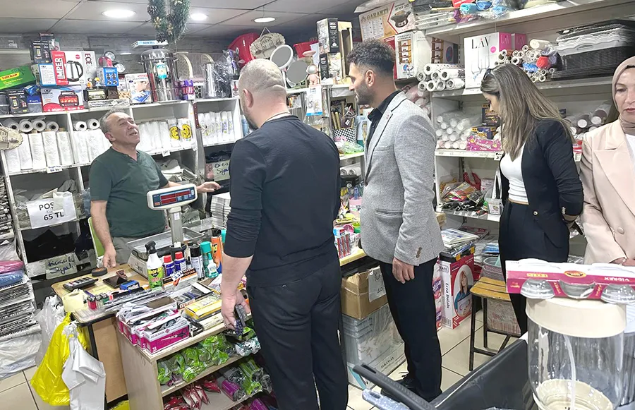 MHP’liler Kozlu’da kapı kapı dert dinledi