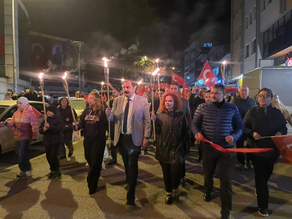 Kozlu Fener Alayı ile Işıldadı