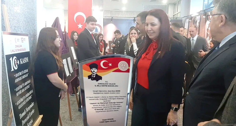 Liseli Azra Duru Deniz bir büyük başarıya daha imza attı