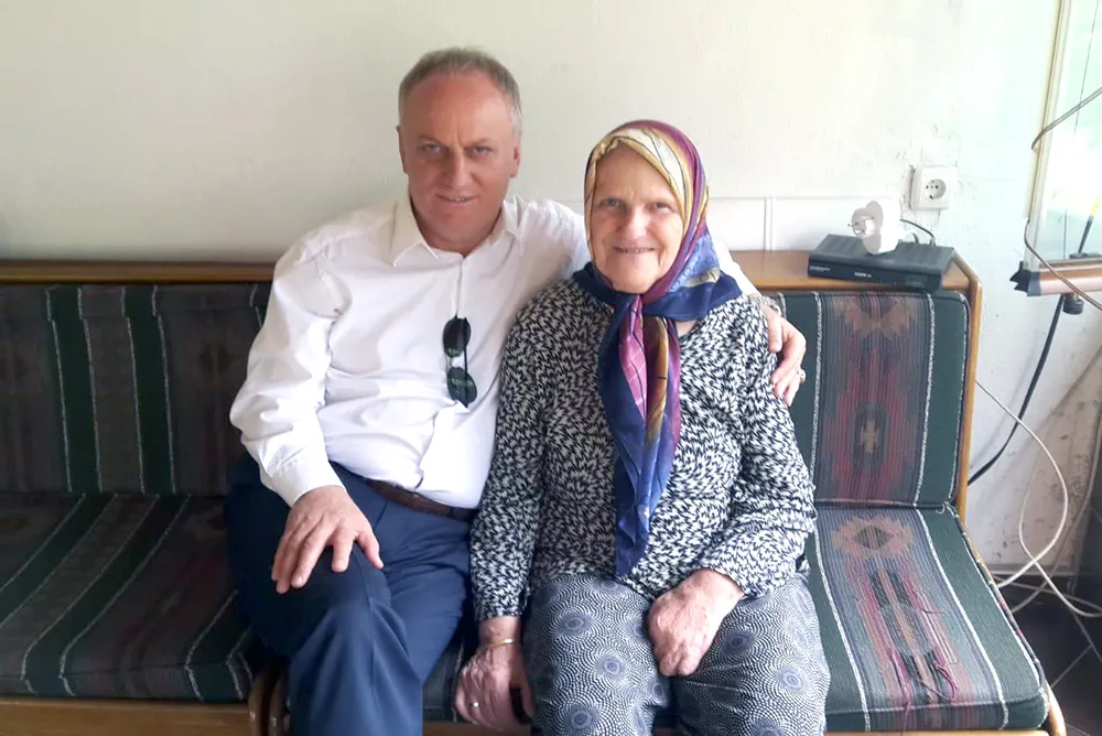 Enis Dizdaroğlu’nun annesi vefat etti