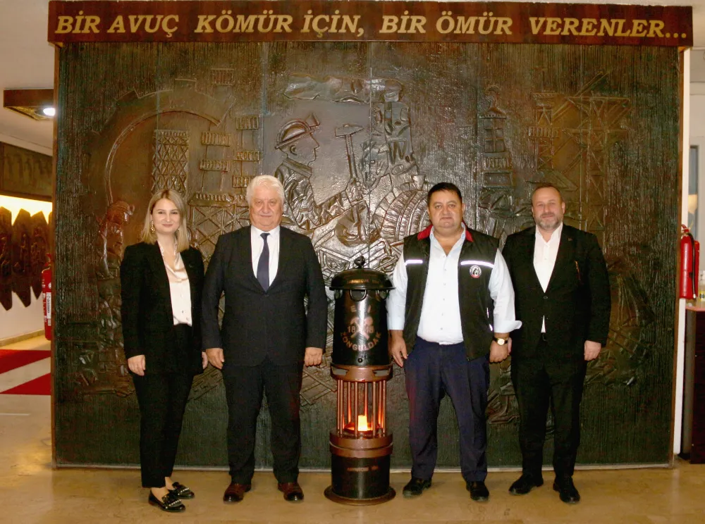 SINAV KOLEJİ’NDEN GMİS’E ZİYARET