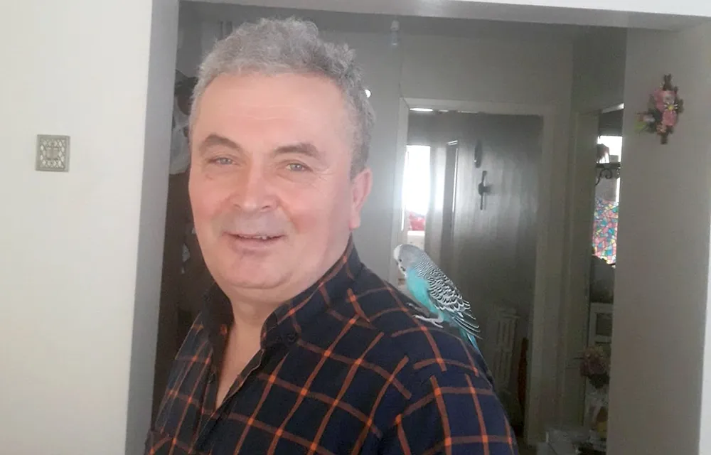 Olay… Arkadaşlarının evinde ölü bulundu…