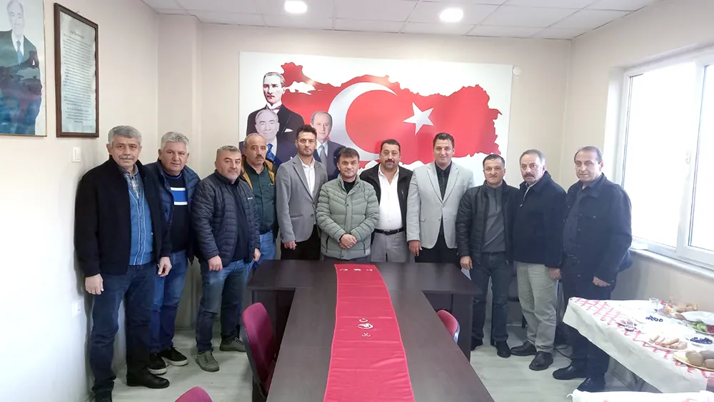 MHP’liler Kozlu’da muhtarları ağırladı
