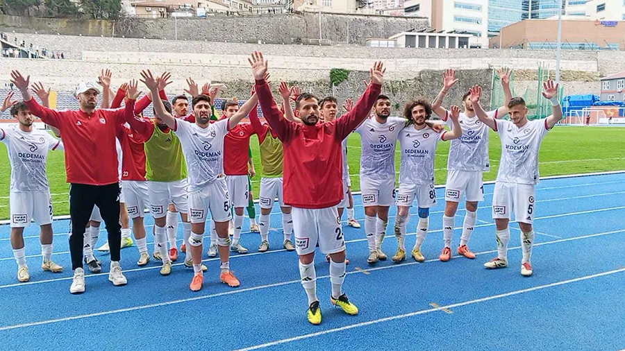 Elmas, Play-Off’a tutundu: 2-0