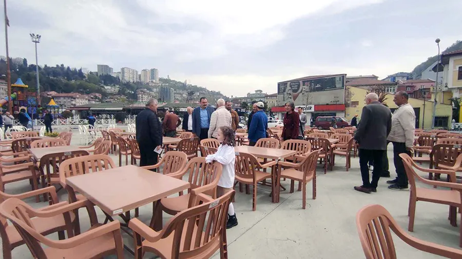 Kozlu, iftara hazırlanıyor… Dökmeci, Kozluluları iftara davet etti…