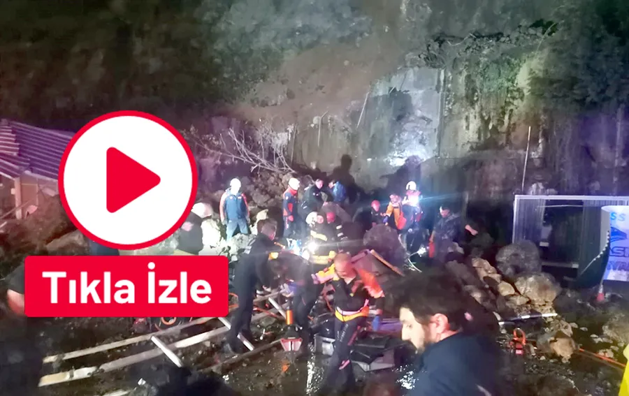 4 kişilik aile kaya parçalarının altında kaldı: 3 ölü