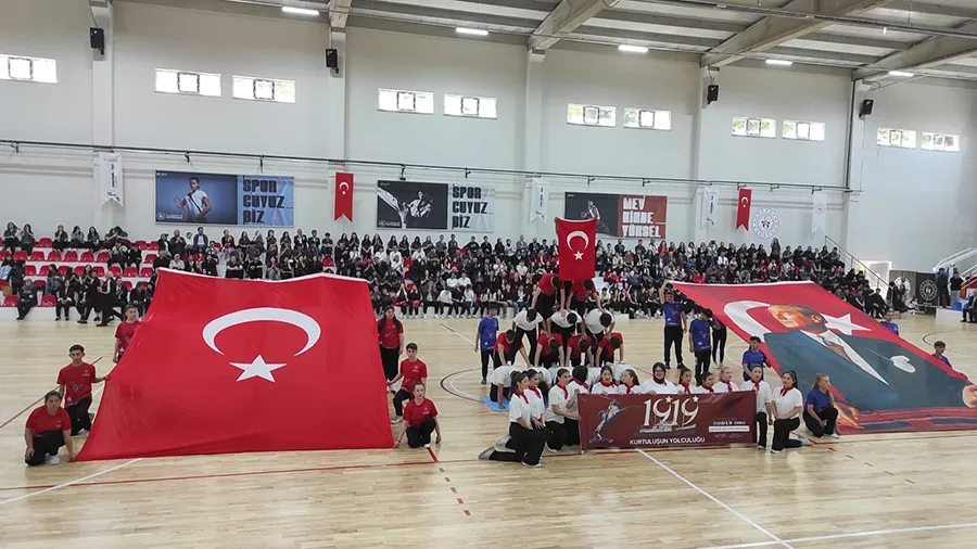 Kozlu’da 19 Mayıs ruhunu yaşattılar