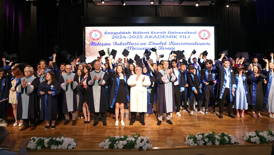 BEUN İletişim Fakültesi ve Devlet Konservatuvarı mezunlarını geleceğe uğurladı