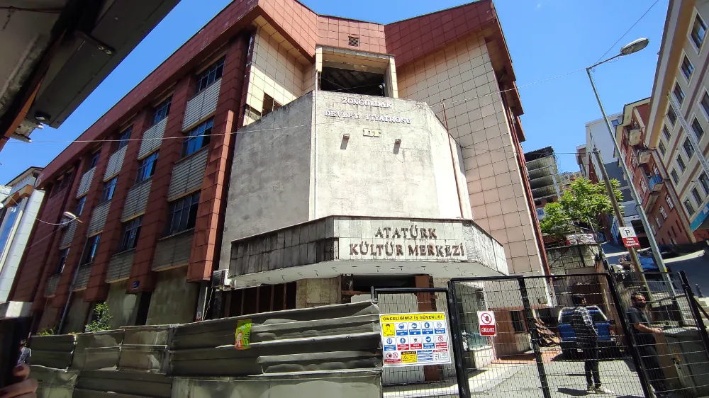 Atatürk Kültür Merkezi