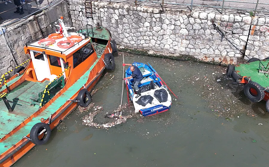 Zonguldak Limanı’nda temizlik başladı