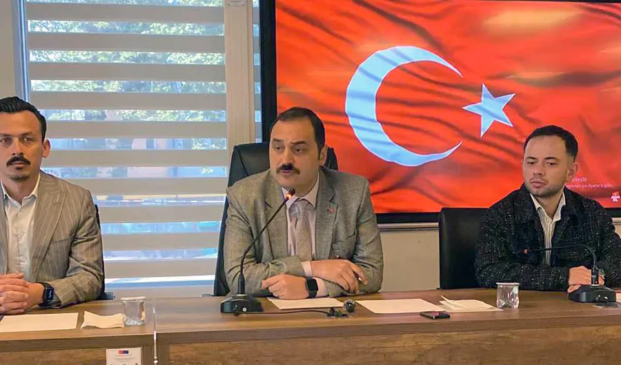 Başkan Dökmeci, Özel’e saldırıyı kınadı