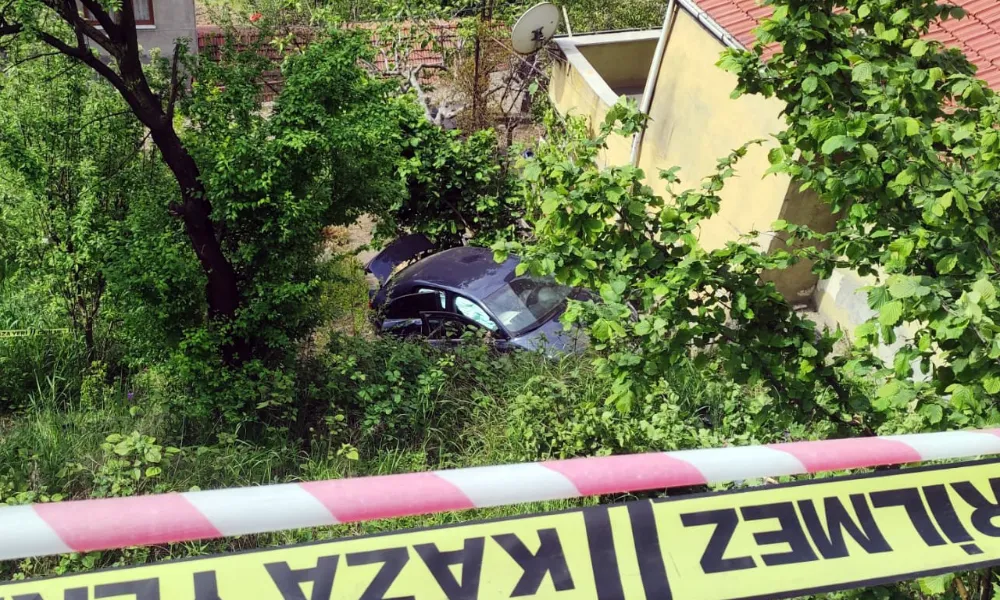 Zonguldak’ta feci kaza: Otomobil metrelerce yüksekten uçtu