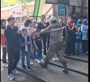 Madencilere Babalar Günü sürprizi