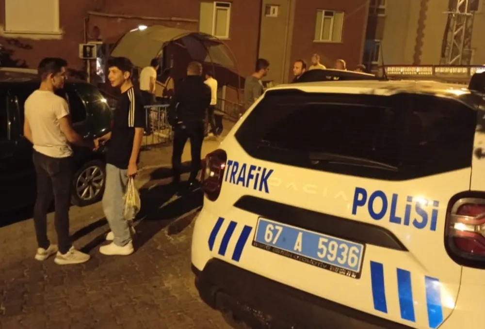 Polis oğluna ulaşamayan aile ekipleri alarma geçirdi...