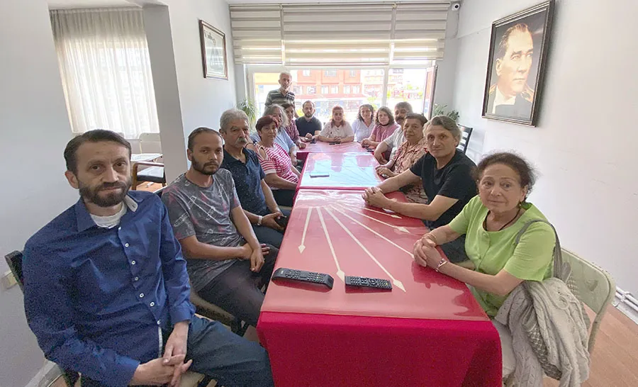 CHP Kozlu İlçe Örgütü, Demokrasi Nöbetine başladı…