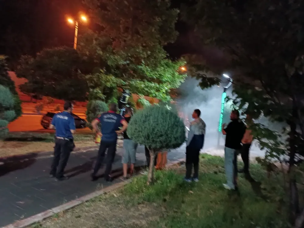 Kozlu Sahilinde elektrik telleri yanıyor 