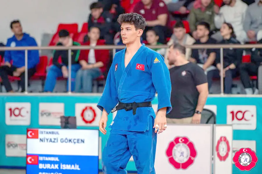 BEUN’lu Burak İsmail Şengür Dünya sahnesinde