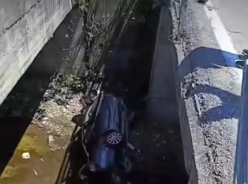 Zonguldak-Ankara yolunda feci kaza… Otomobil dereye uçtu!