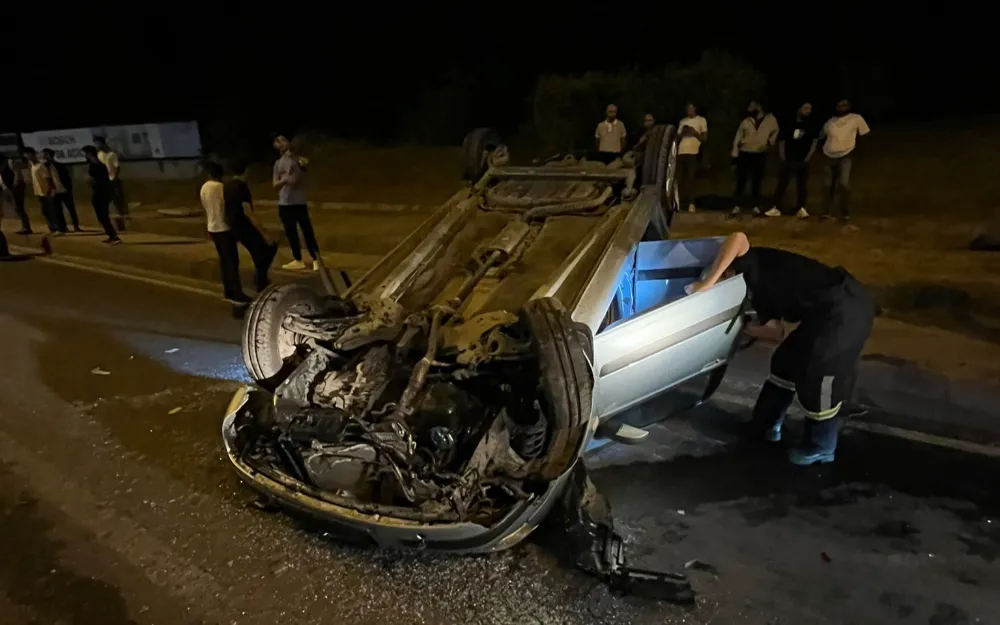 Kozlu Sahil Yolunda feci kaza: Otomobil takla attı...