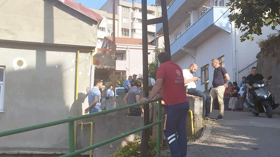 Kozlu’da olay... Hesna Yılmaz evinde ölü bulundu...