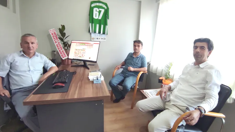 Kozlu Muhtarlar Derneği’nden Çınar’a kutlama ziyareti