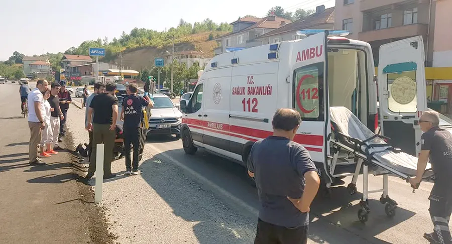 Otomobil yayaya çarptı