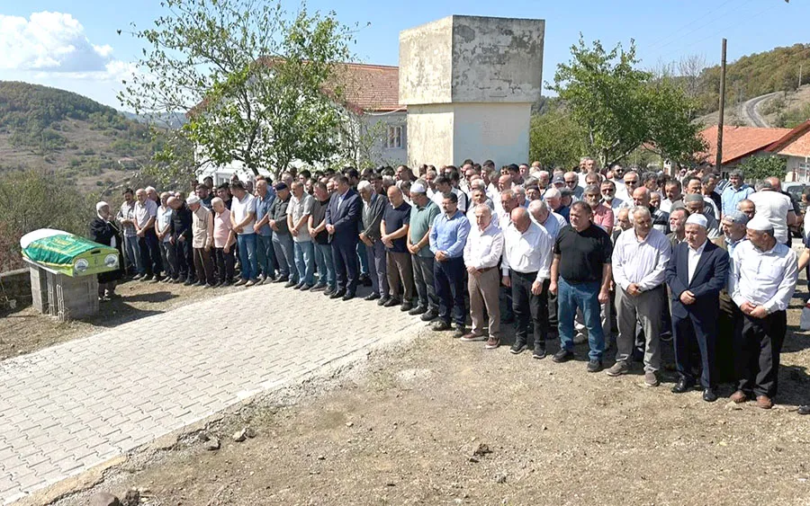 Safiye Taşkın dualarla toprağa verildi