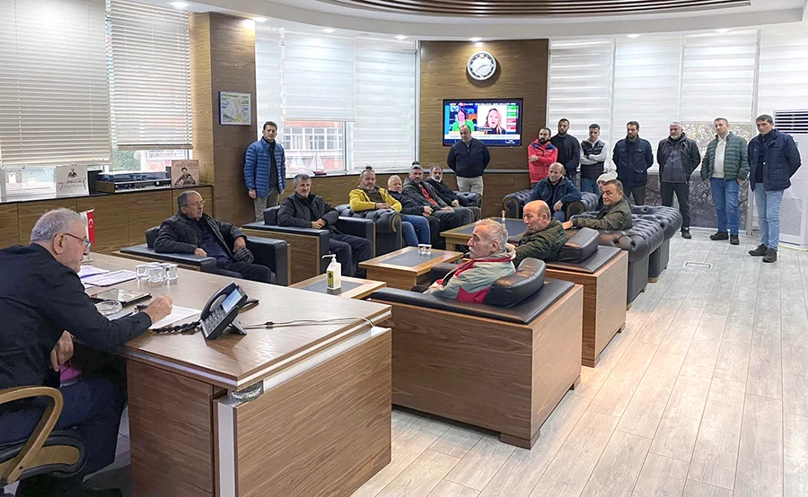 Kozlulu esnaflardan, Başkan Ali Bektaş’a ‘altyapı’ teşekkürü...